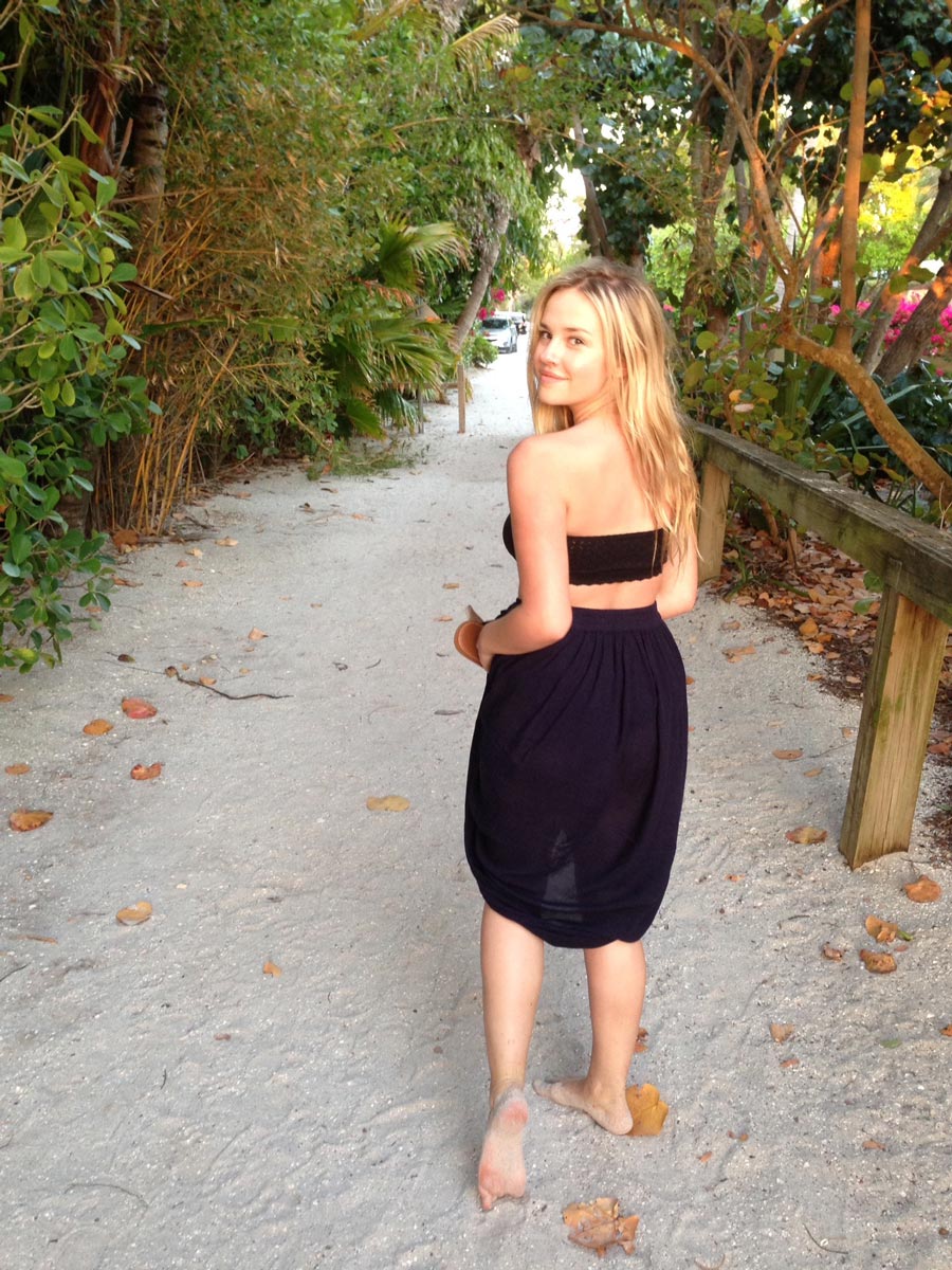 Through the beach paths