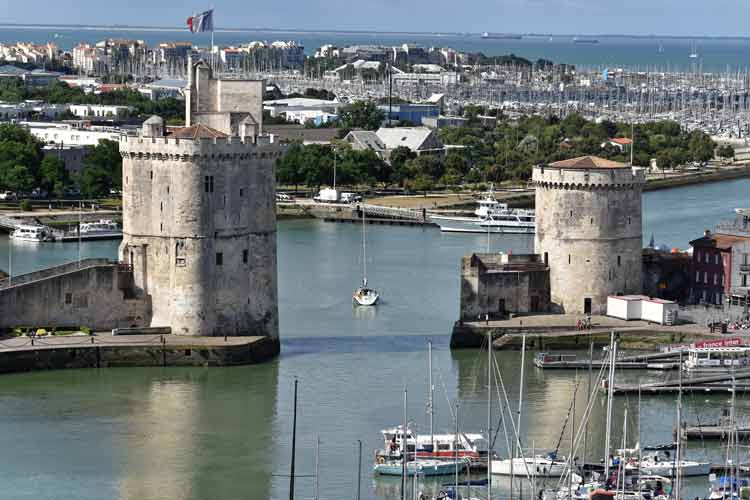 Tours-de-La-Rochelle-©Francis-Giraudon