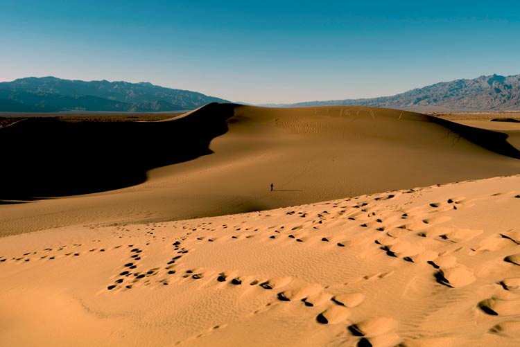 Mesquite Flat Sand Dunes in Death Valley National Park