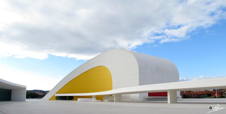 Oscar Niemeyer International Cultural Centre