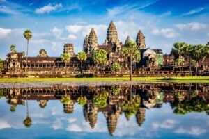 Exploring Angkor Wat in two days. Photo by Dmitry Rukhlenko