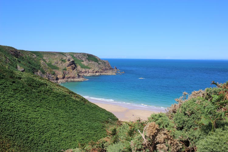 Plémont in all it's glory – one of the most beautiful beaches