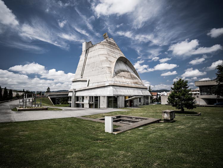 Site Le Corbusier Eglise