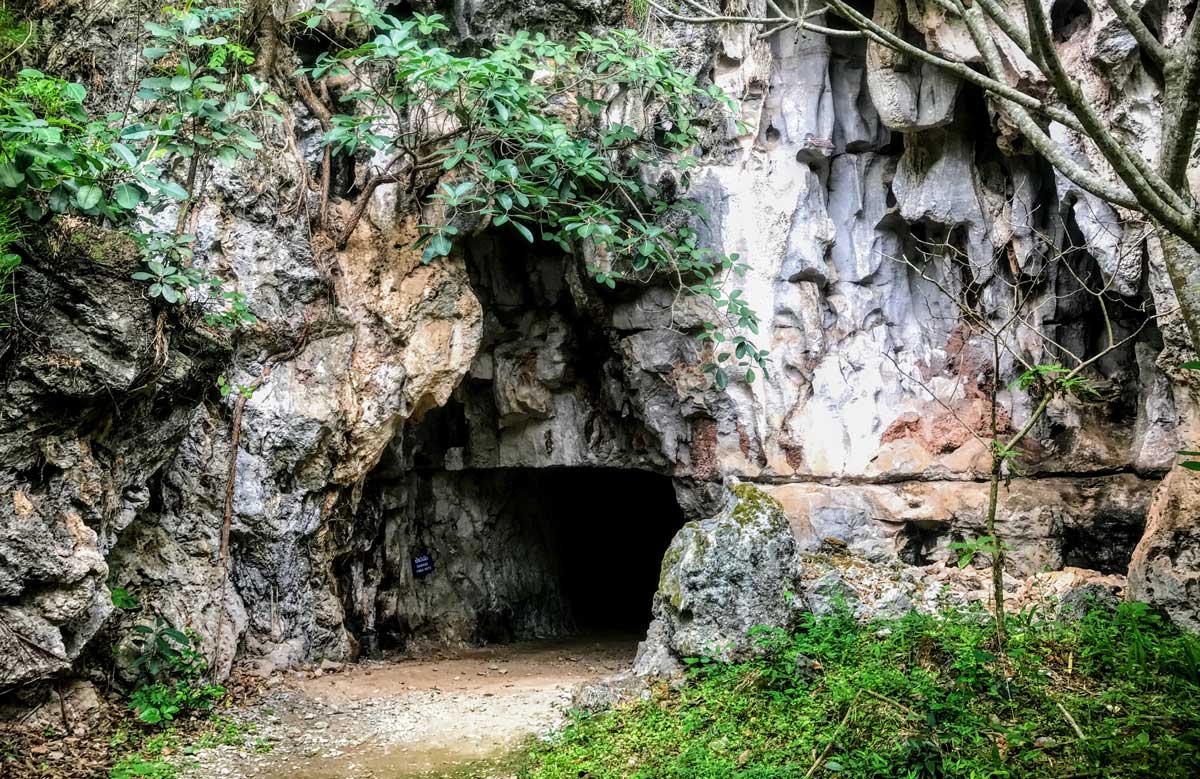 Visiting the Vieng Xai caves in Laos