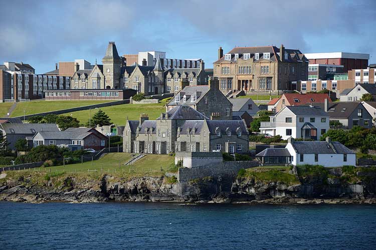 What to see and do when visiting Lerwick Shetland Islands 