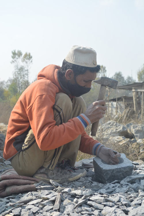 SANG TARAASH, the master stone mason.