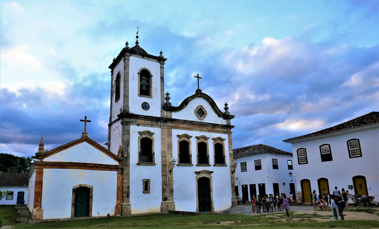 Igreja Santa Rita dos Pardos Libertos church built in 1732 is Paraty's oldest.