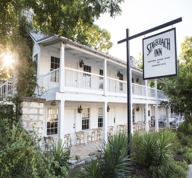 The rustic Stagecoach Inn is listed on the National Register of Historic Places.   Photo Stagecoach Inn/Belton Library