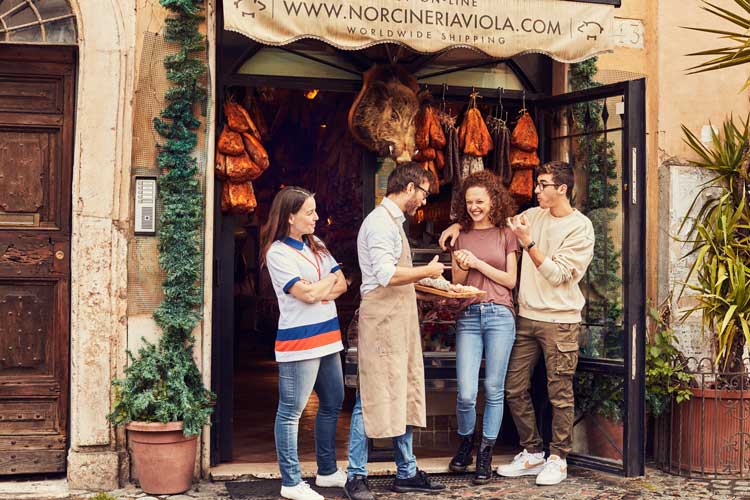  Combine a guided walking tour of Rome with one of the best things to do there, tasting authentic Roman delicacies. Try artisanal goodies such as supplì, pizza and gelato.