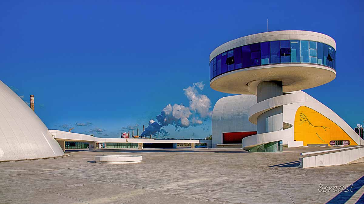 Oscar Niemeyer International Cultural Centre in Avilés, Spain.