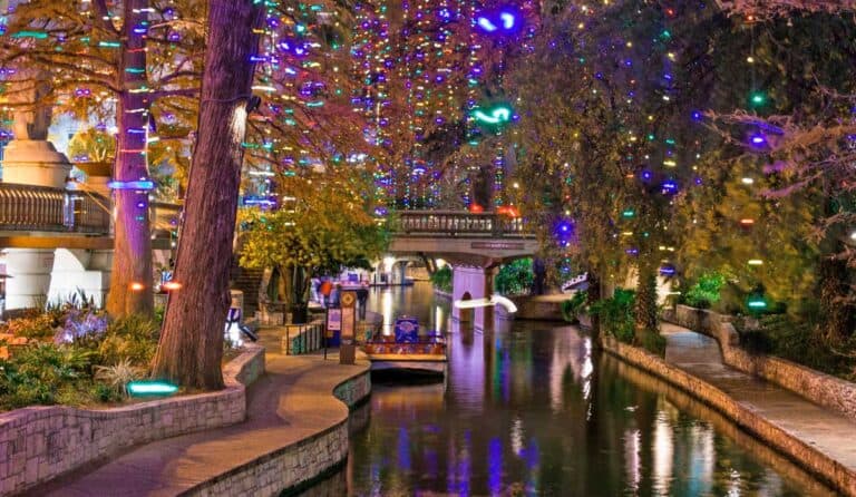 San Antonio Riverwalk at Christmas. Flickr/Nan Palmero