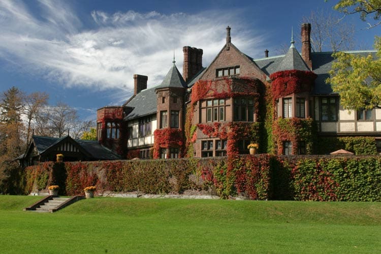 The lush Blantyre grounds.