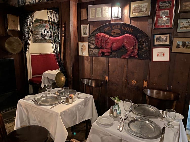 Red Lion Inn Tavern.