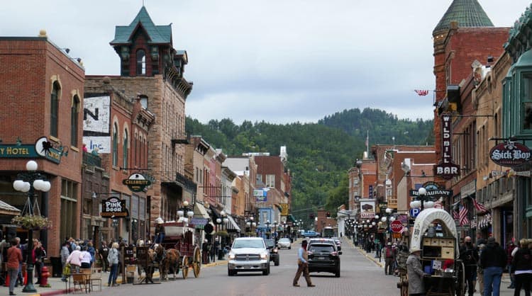 Deadwood on a Saturday afternoon is fun, crazy, and packed. 