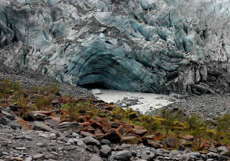 Cavern at Fox Glacier 