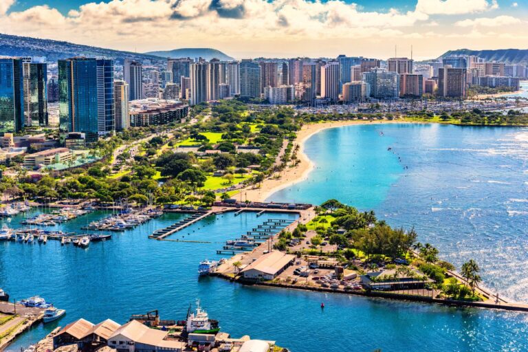 The Art of Island Time: How Honolulu Masters the Magic of Moving Slowly Image by Art Wager from Getty Images Signature via Canva