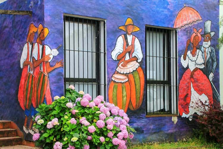 Mural of dancing in Uruguay