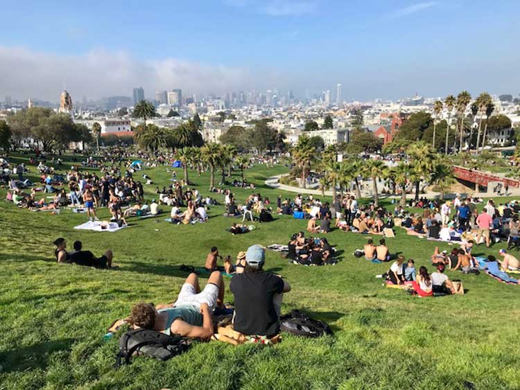 Picnic in Dolores Park in San Francisco