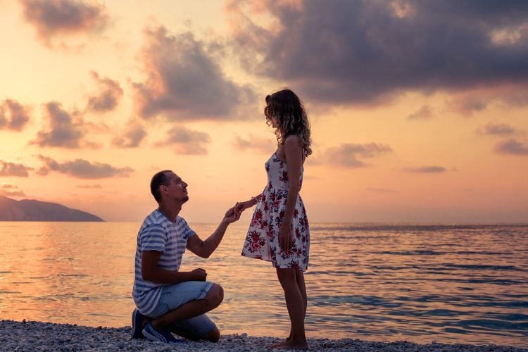 Romantic beach proposal