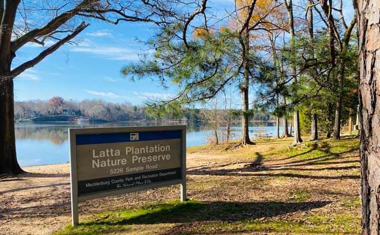 The Latta Plantation Nature Preserve welcomes travelers to go on outdoor adventures in North Carolina