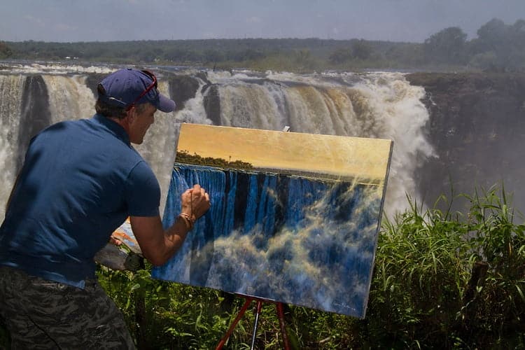 Zimbabwean Artist Inspires Travel to Africa Through His Work 