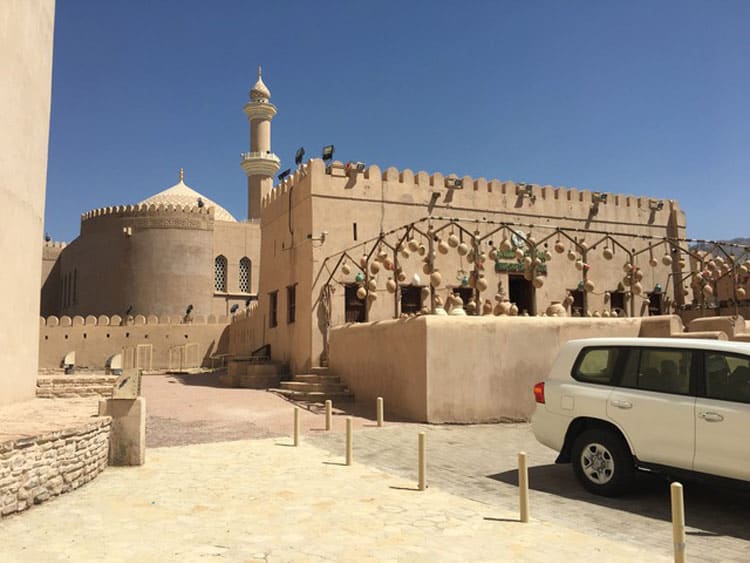 Shopping in Nizwa is exquisite, visit the Nizwa market or the Nizwa Pottery Shop to find beautiful pots, baskets or dates. Photo by Sue Sanders