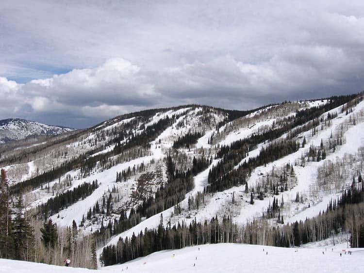 Steamboat Springs, Colorado, at an elevation of 7,000 feet, has a strong skiing tradition and a Western heritage that stretches back a century. CC Image by Stephen Butler