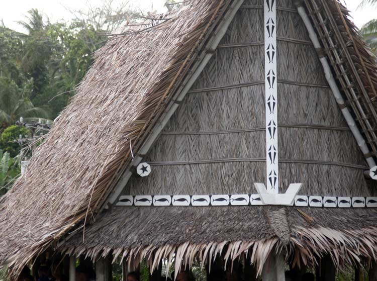 Decoration on Eave of Traditional Men's House. Photo by Joyce McClure