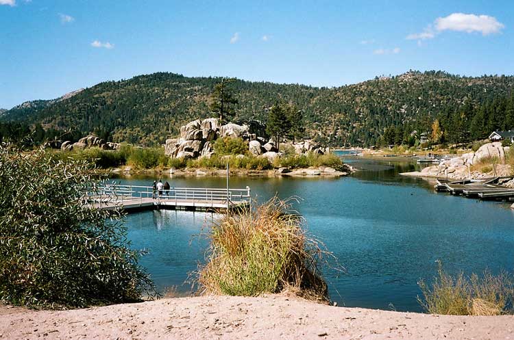 Big Bear Lake in Southern California. CC Image by Person-with-No Name