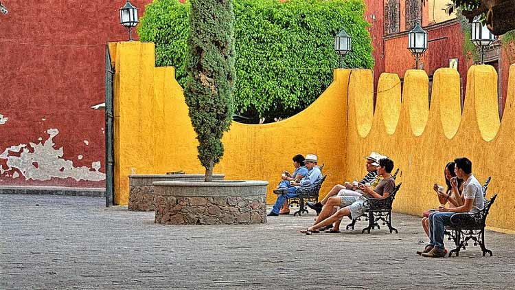 People in San Miguel de Allende. CC Image by Carl Campbell