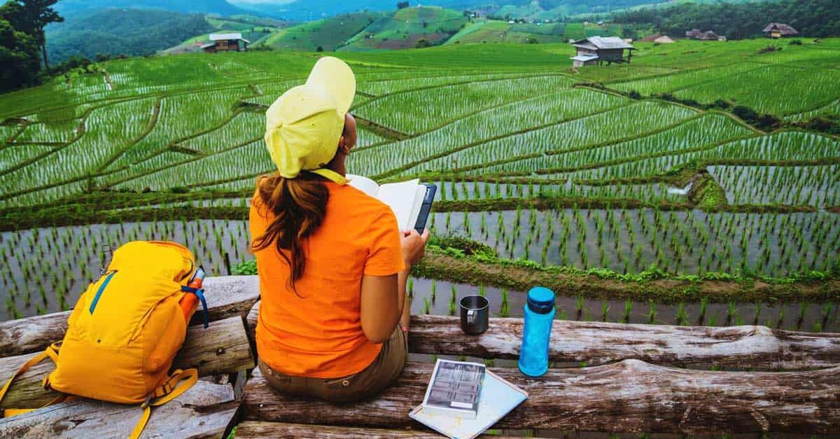 How to become a travel writer