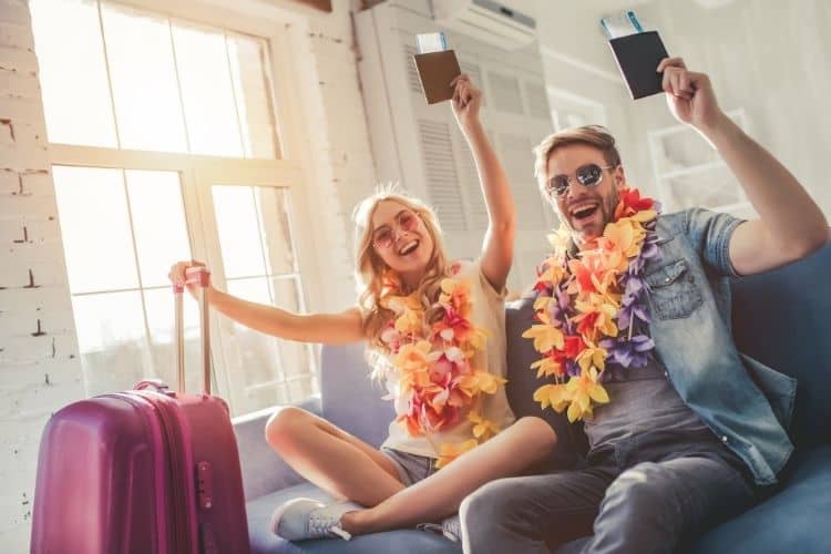 Couple celebrating Independent Travel
