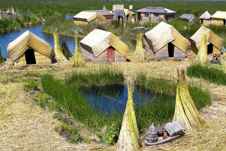 Lake Titicaca Uros Floating Islands