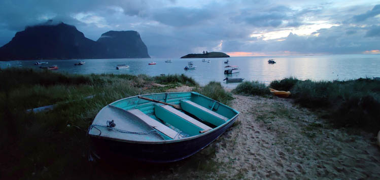 Lord Howe Island At the lagoon