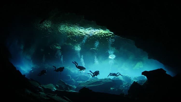 Group of cave divers