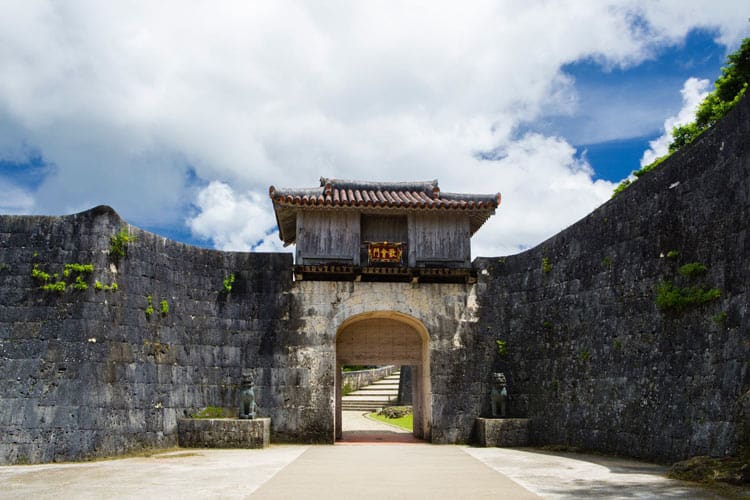 Walk the paths of the Ancient Rykyu Kingdom in Okinawa. Photo by 国営沖縄記念公園（首里城公園)