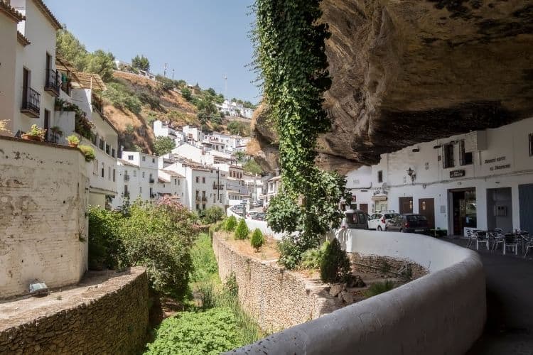 Setenil de Las Bodegas street