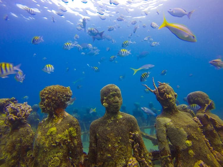 Underwater art