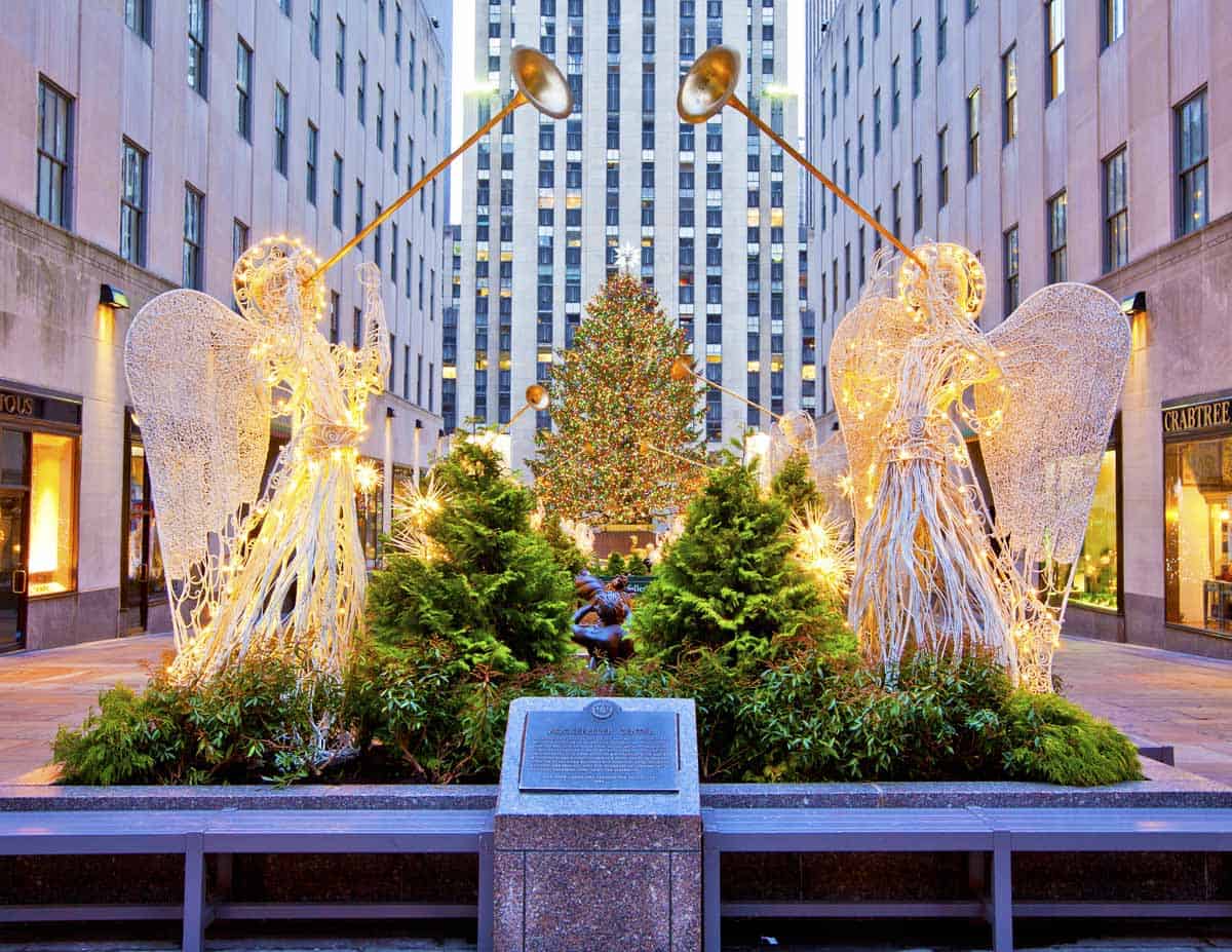 Top 8 Holiday Tours in New York City