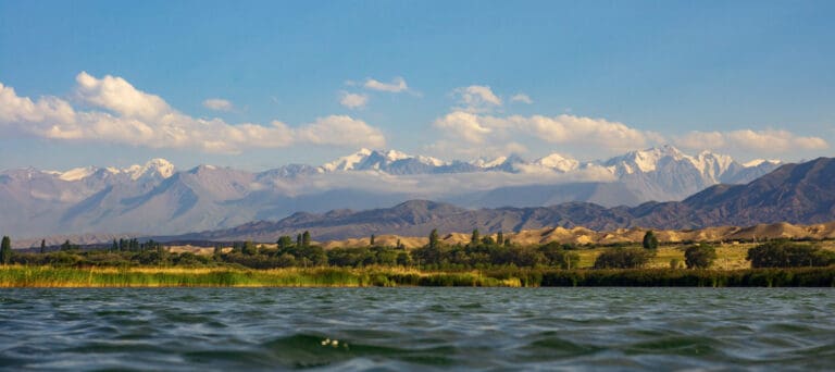 travel to issyk lake