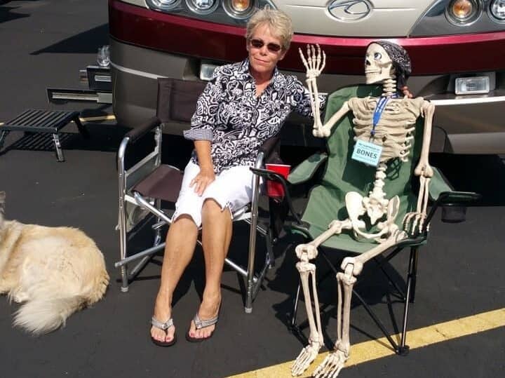 Wendy Gaynor with Bones (Who Attends American Coach Rallies). Photo by Wendy Gaynor