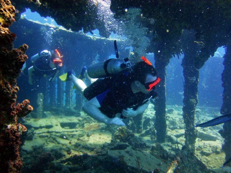 Scuba diving in the U.S. Virgin Islands