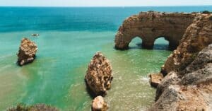 6 Must-See Places in Portugal That You Can’t Miss