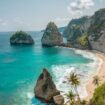 Beach and cliffs in Nusa Penida, Bali, Indonesia. Photo by Alfiano Sutianto, Unsplash