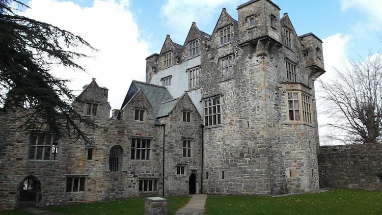 Kastil Donegal