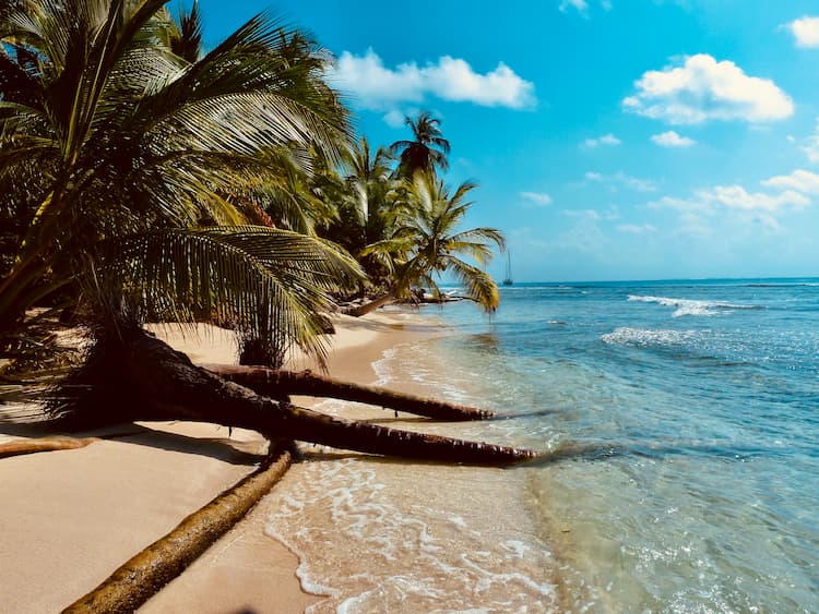 Kepulauan San Blas, Panama.  Foto oleh Azzedine Rouichi