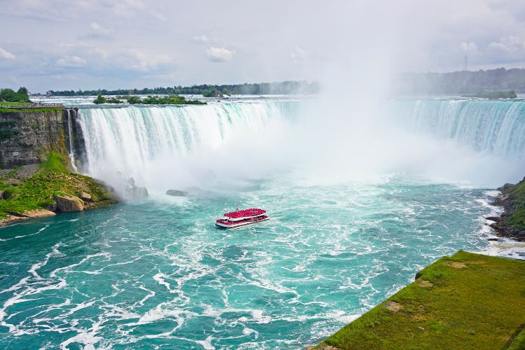 Beautiful Niagra Falls