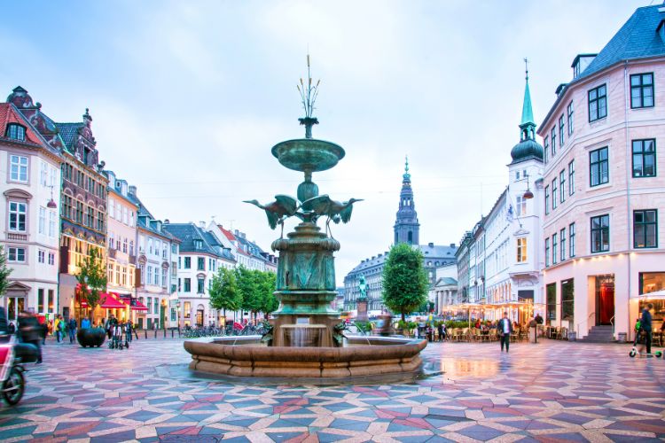 Stroget shopping streets