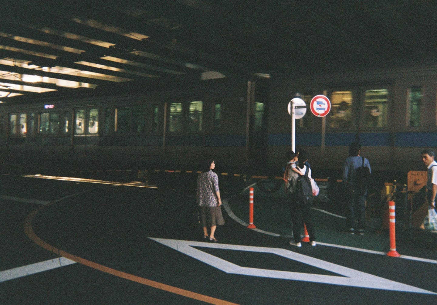 Train crossing. Photo by Alfonso Portabales