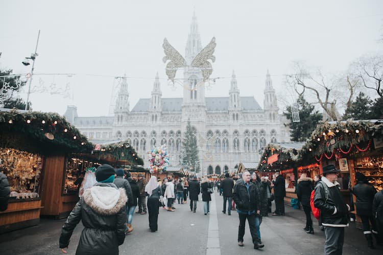 Wina, pasar Natal Austria.  Foto oleh Alisa Anton